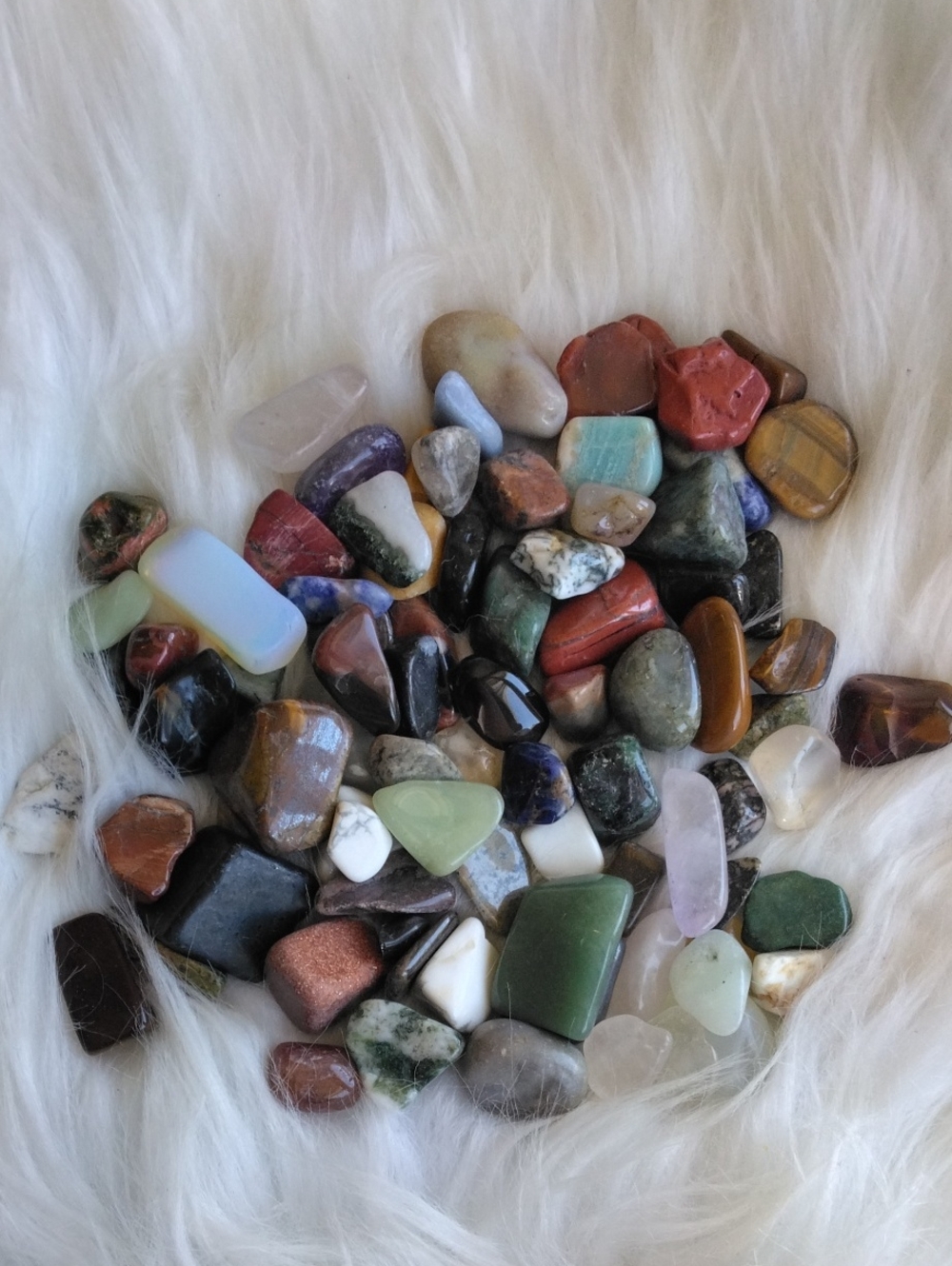 82 Mixed Tumbled Gemstone Lot - Multicolor Polished Stones